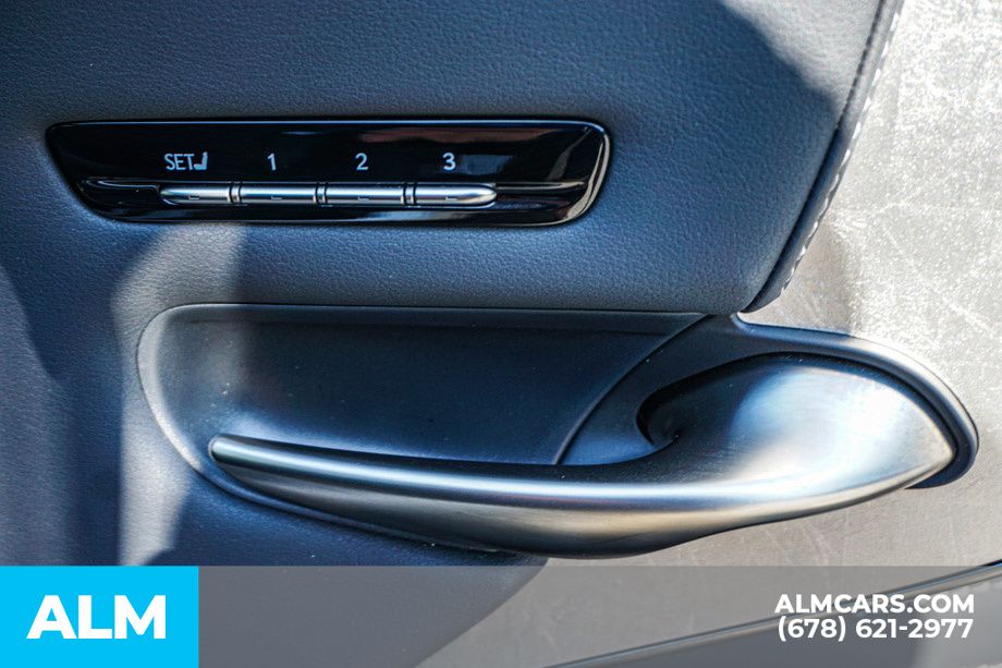 Used 2022 Black Lexus 500 Base image 59