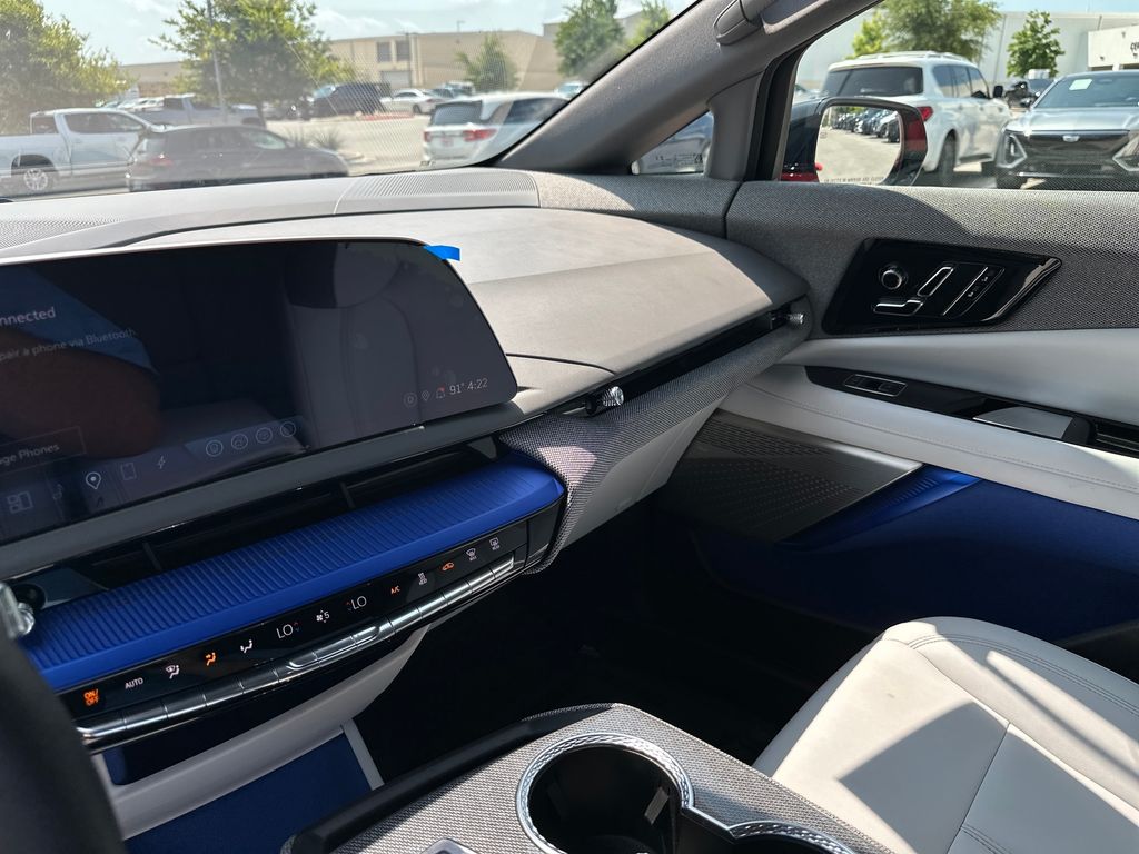 Used Car 2025 Cadillac Optiq  Sport For Sale Under $50,000 In Austin, Texas