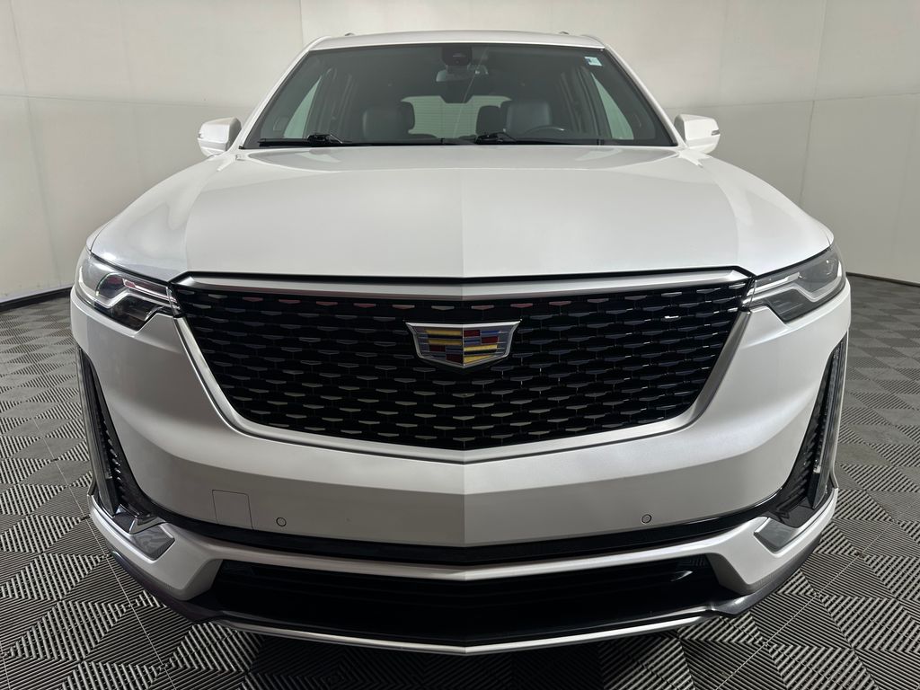 2020 Cadillac XT6 Premium Luxury - Image 2
