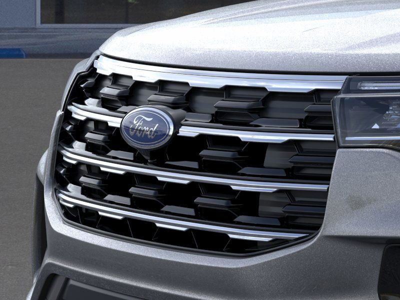 2025 Ford Explorer Active 18