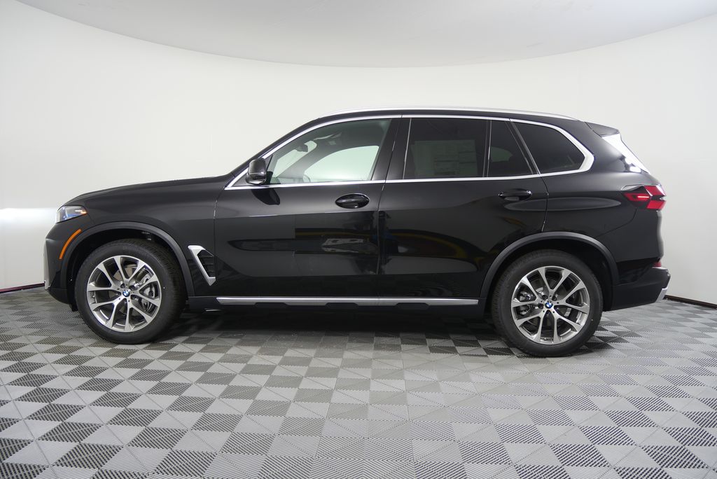 Thumbnail: 2026 BMW X5 - 6