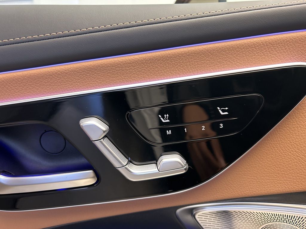 Thumbnail: 2026 Mercedes-Benz CLE - 21