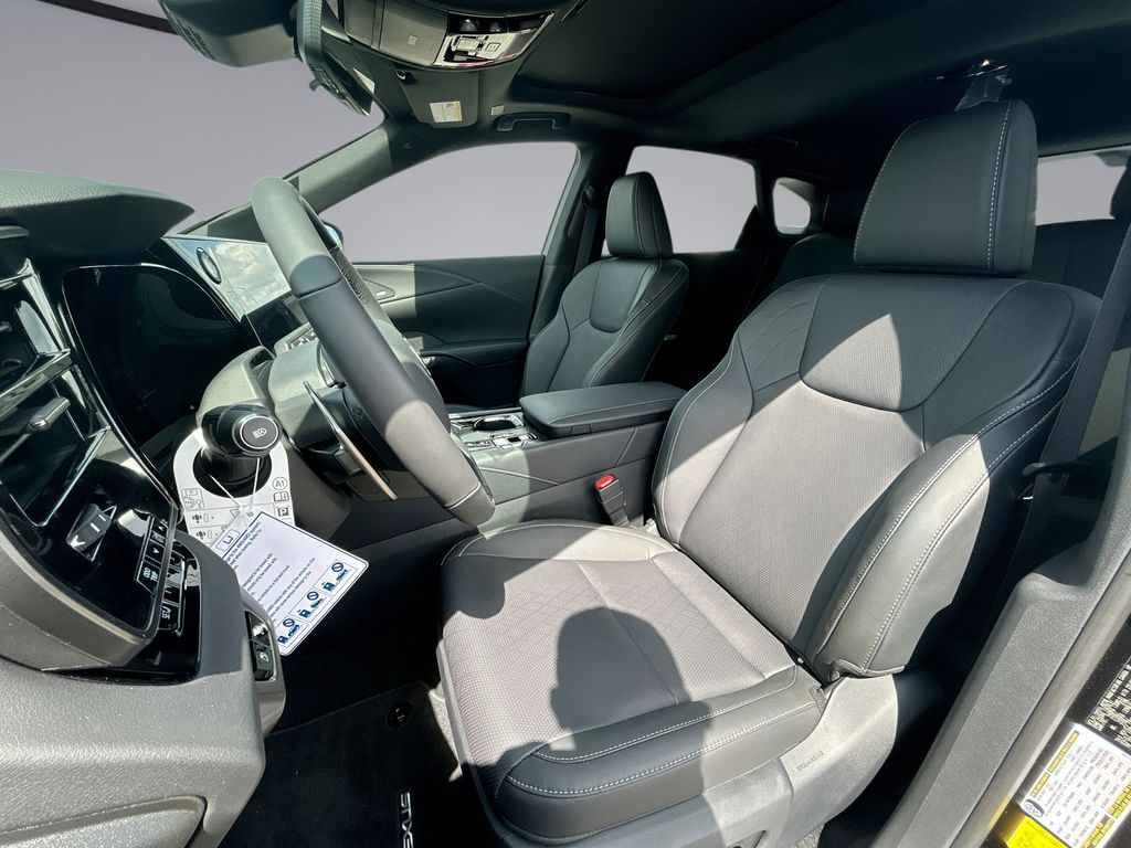 Thumbnail: 2026 Lexus RX - 4