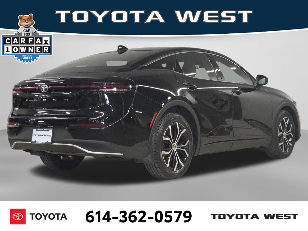 Used 2023 Black Toyota XLE image 7