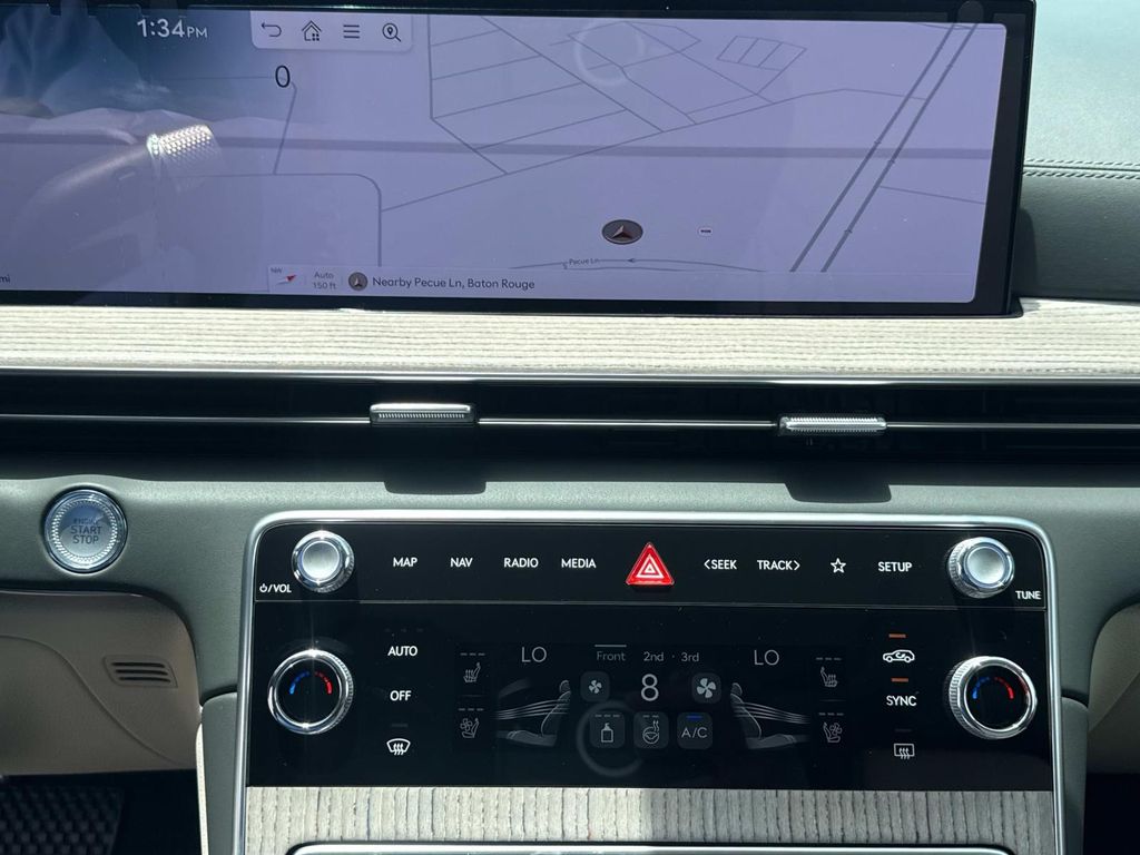 New 2026 White Genesis 3.3T Sport Prestige image 53