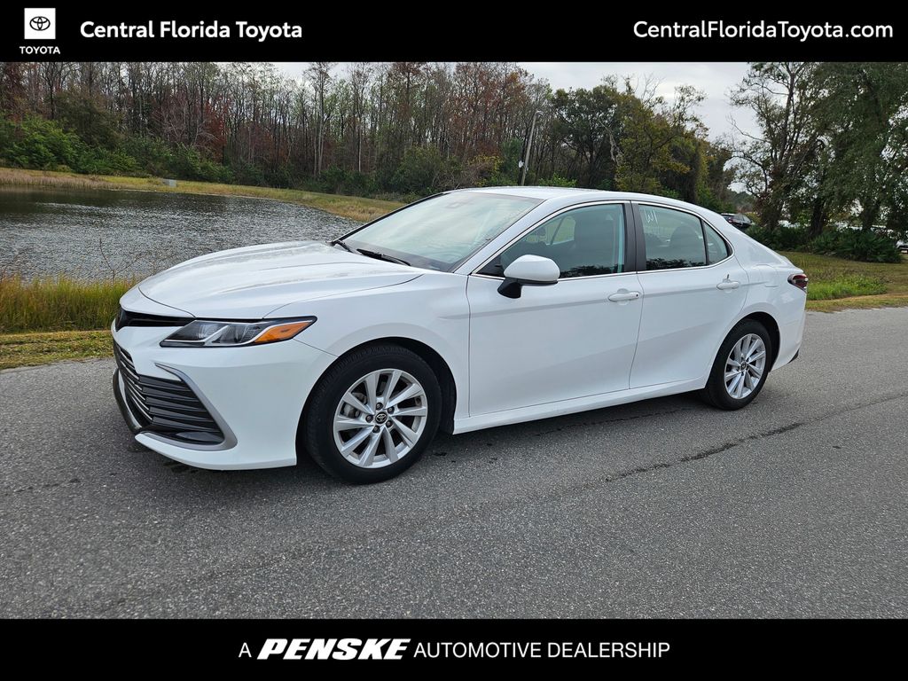 2022 Toyota Camry LE -
                Orlando, FL