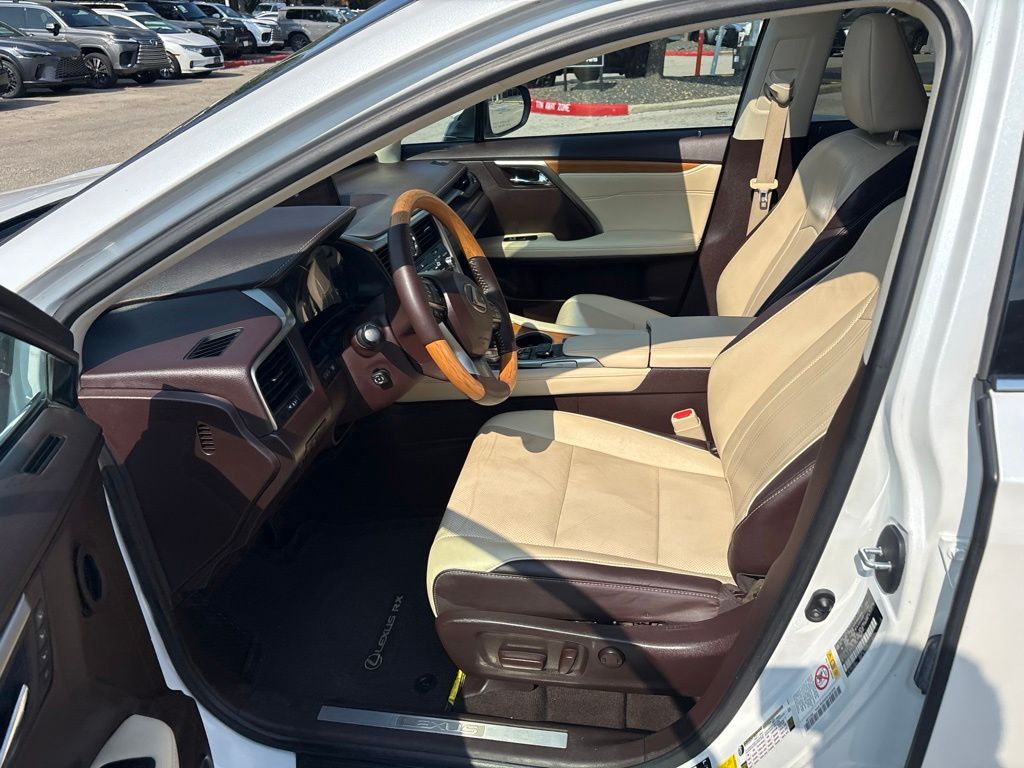 Thumbnail: 2017 Lexus RX - 17
