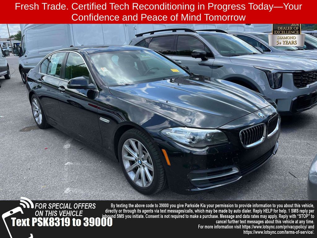 Black Sapphire Metallic 2014 BMW 5 Series 535i Sedan RWD Sedan Rear-Wheel Drive 8-Speed Automatic