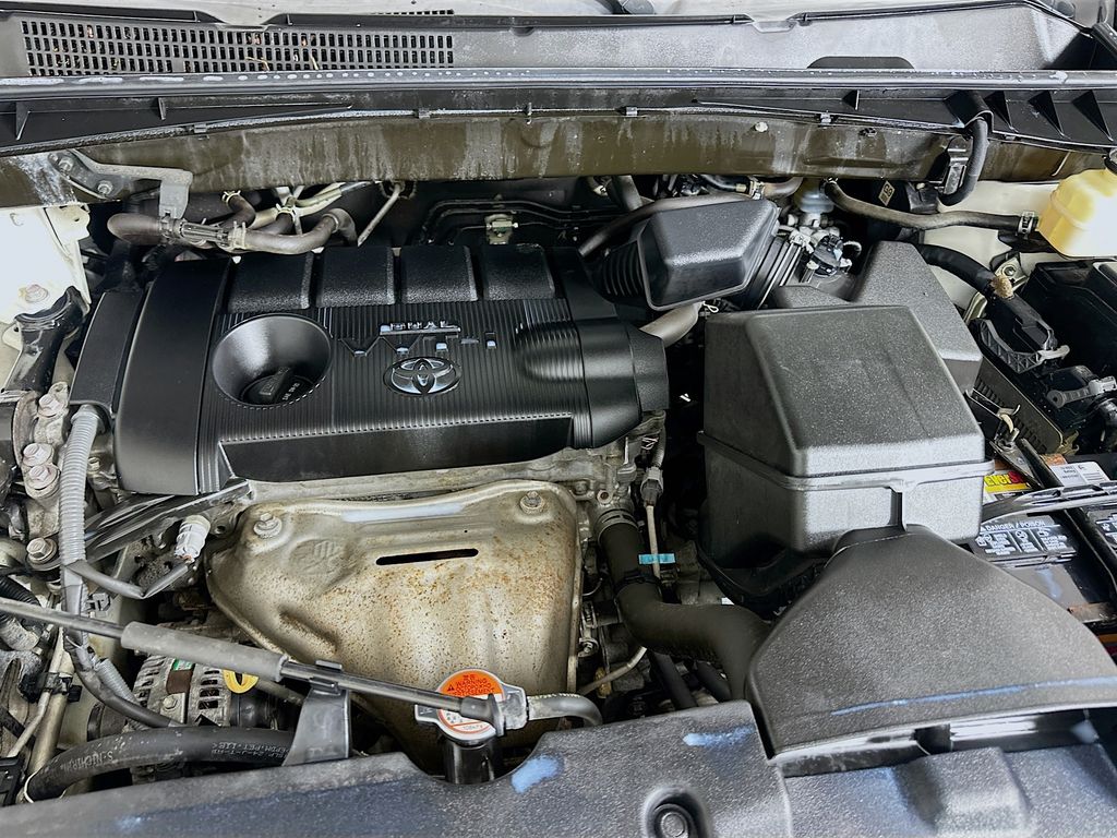 Thumbnail: 2017 Toyota Highlander - 29