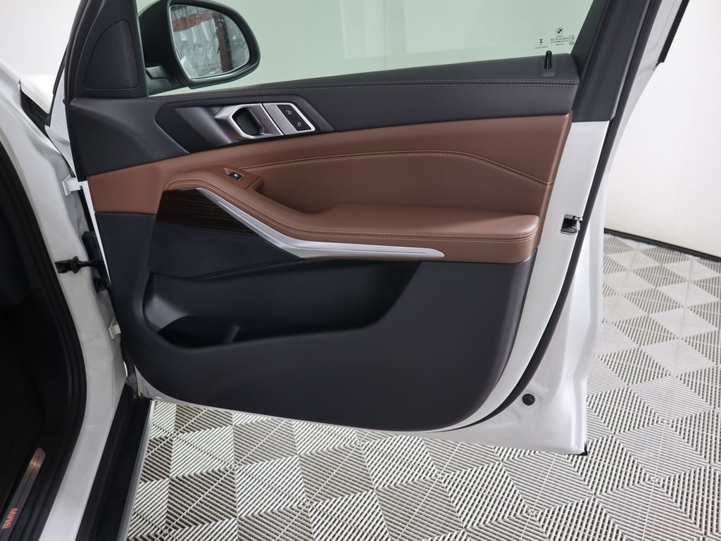 Thumbnail: 2024 BMW X5 - 26