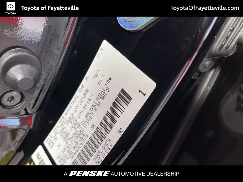 Thumbnail: 2025 Toyota Sequoia - 21
