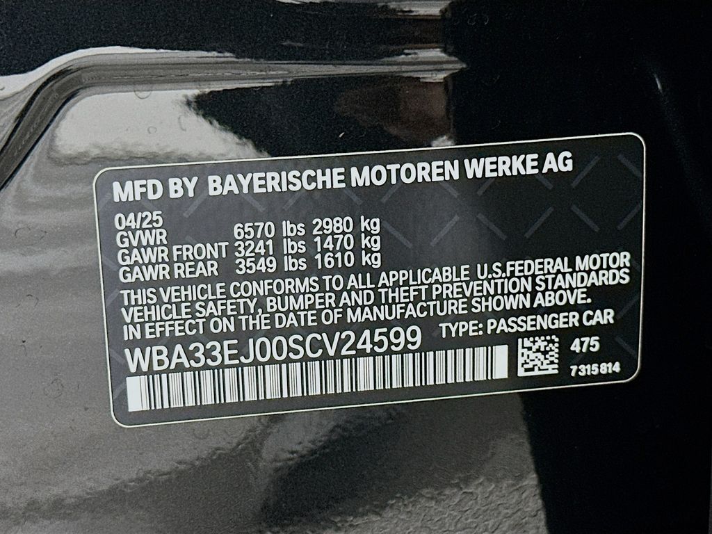 Thumbnail: 2025 BMW 7 Series - 24