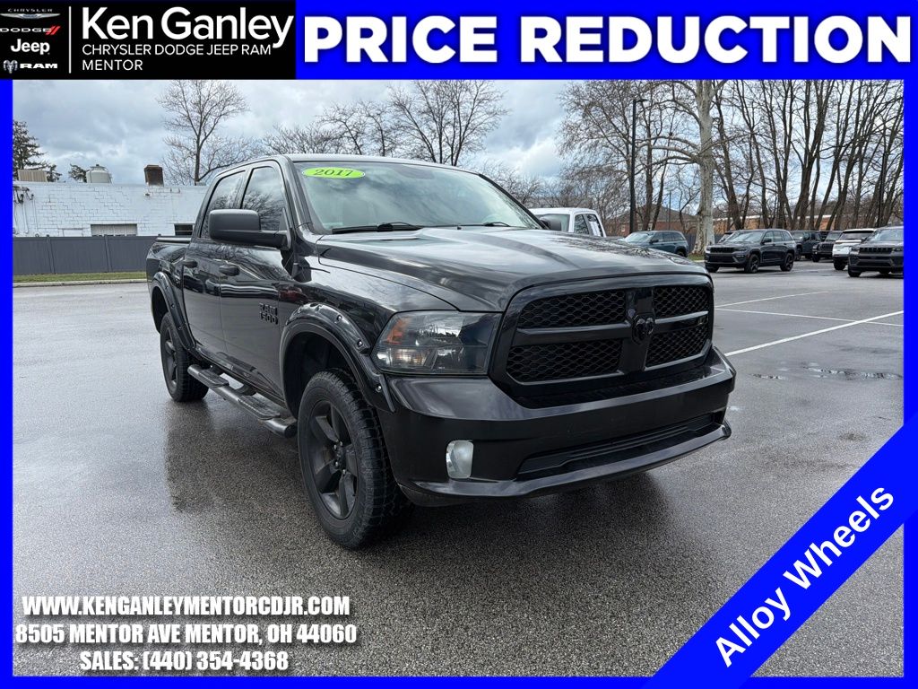 2017 RAM 1500 Express Crew Cab 4WD