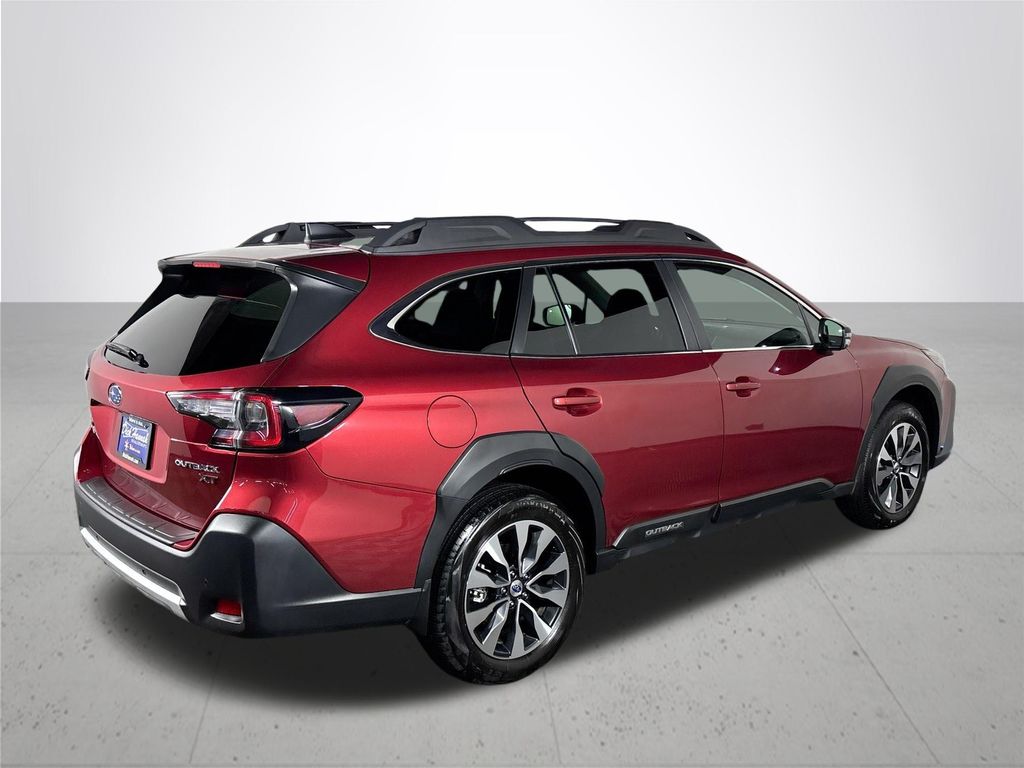 2025 Subaru Outback Limited XT