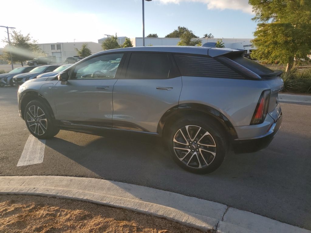 Used Car 2025 Cadillac Optiq  Sport 2 For Sale Under $50,000 In Austin, Texas