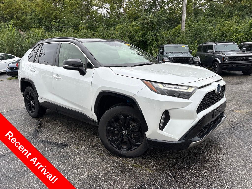 2023 Toyota RAV4 Hybrid photo 1