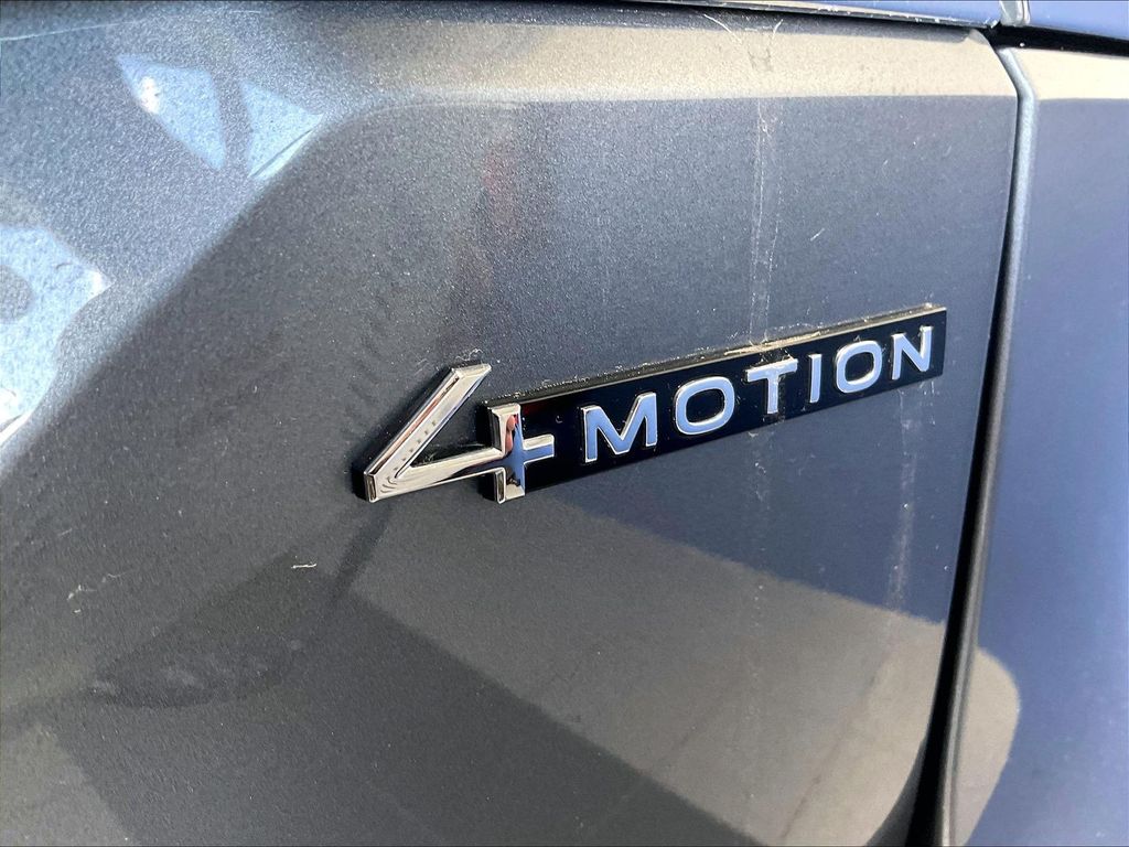 2024 Volkswagen Atlas — photo 29