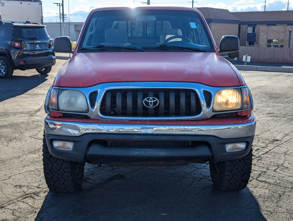 2004 Toyota Tacoma PreRunner 11