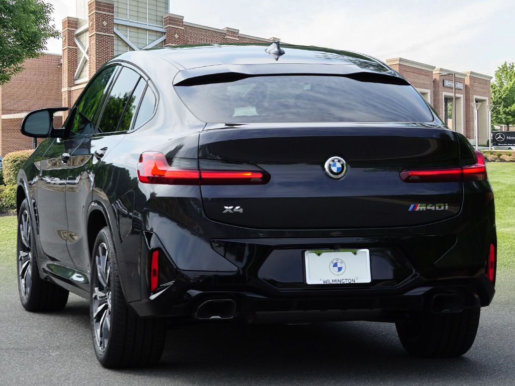 Thumbnail: 2024 BMW X4 - 7
