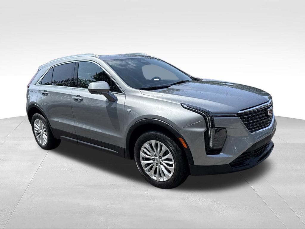 2024 Cadillac XT4 Luxury