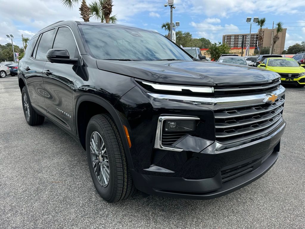 2024 Chevrolet Traverse LT 10