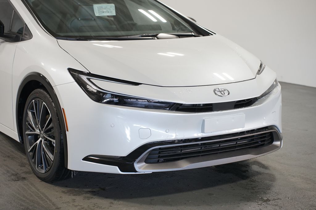 Thumbnail: 2026 Toyota Prius - 4