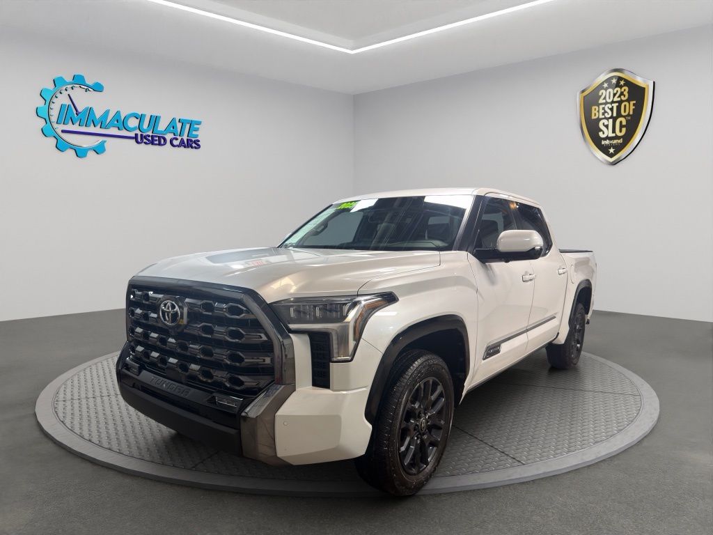 Pearl 2025 Toyota Tundra Pickup Truck Four-Wheel Drive Automatic