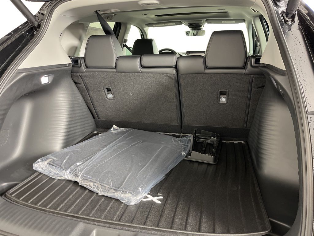 Thumbnail: 2025 Acura ADX - 20