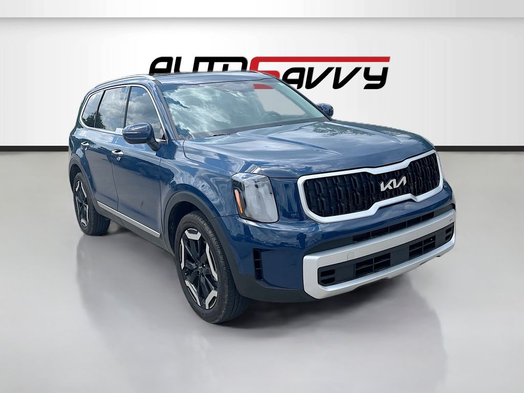 2025 Kia Telluride S FWD's photo