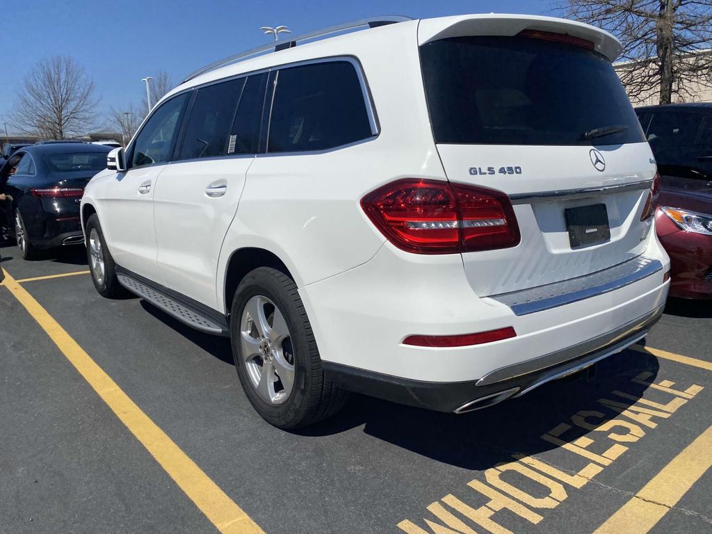 2019 Mercedes-Benz GLS 450 4MATIC 4