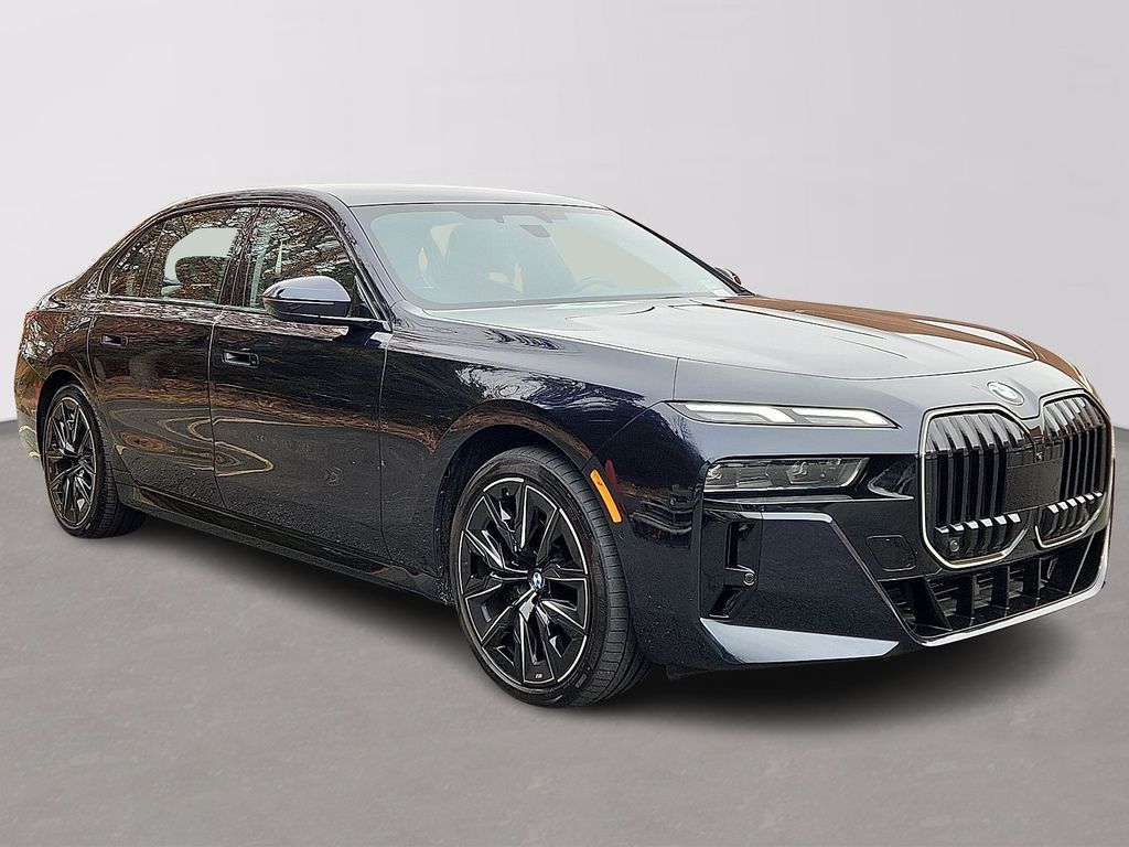 Thumbnail: 2024 BMW 7 Series - 3