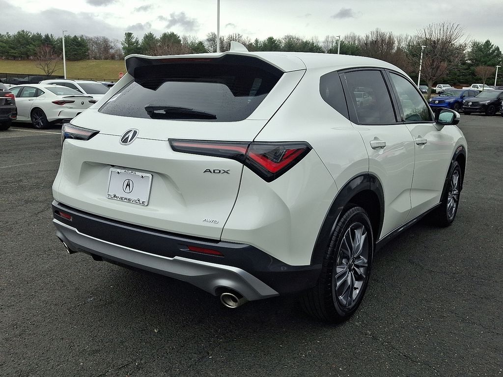 Thumbnail: 2025 Acura ADX - 6