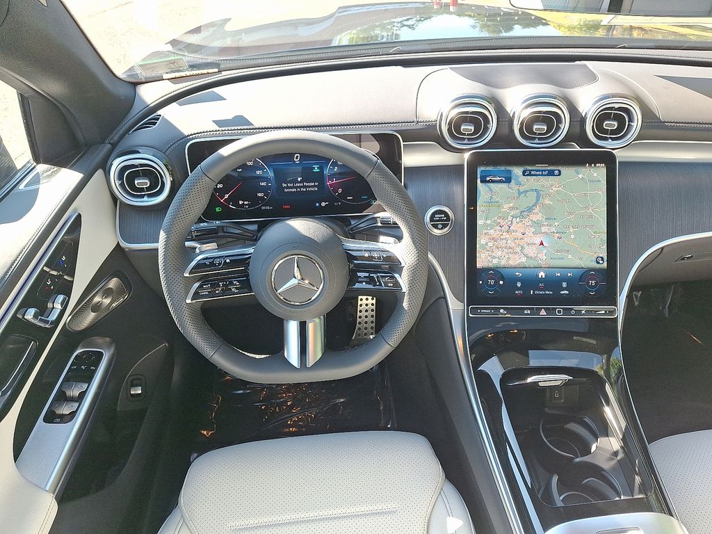 Thumbnail: 2026 Mercedes-Benz GLC - 8