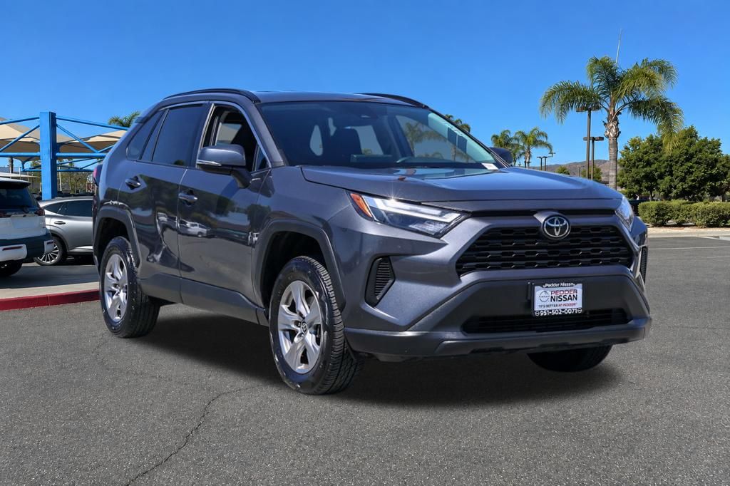 2024 Toyota RAV4 Gris (Magnetic Gray Metallic) SUV/Crossover Tracción en las cuatro ruedas 8 velocidades Automática