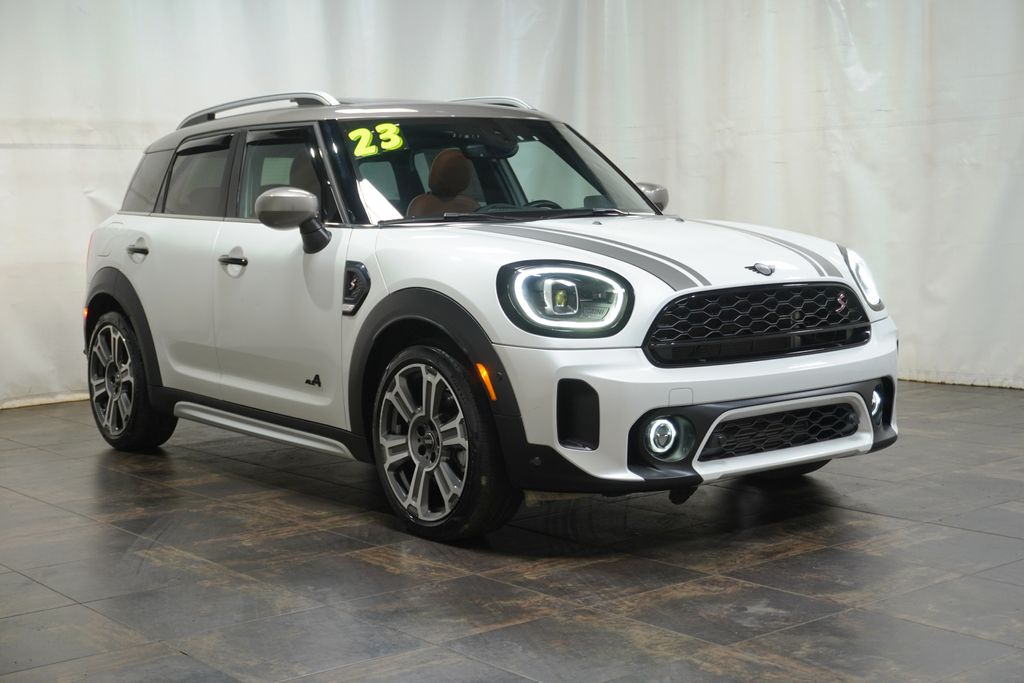 2023 MINI Cooper S Countryman Iconic