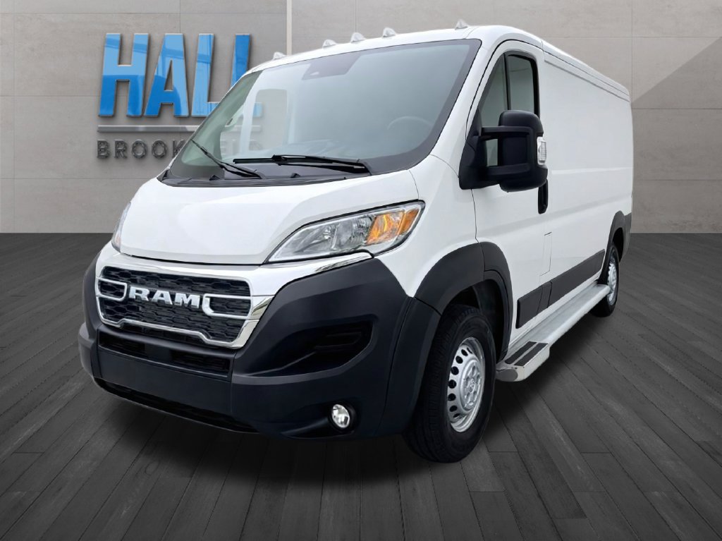 2025 RAM ProMaster 2500 Tradesman 136 Low Roof Cargo Van FWD