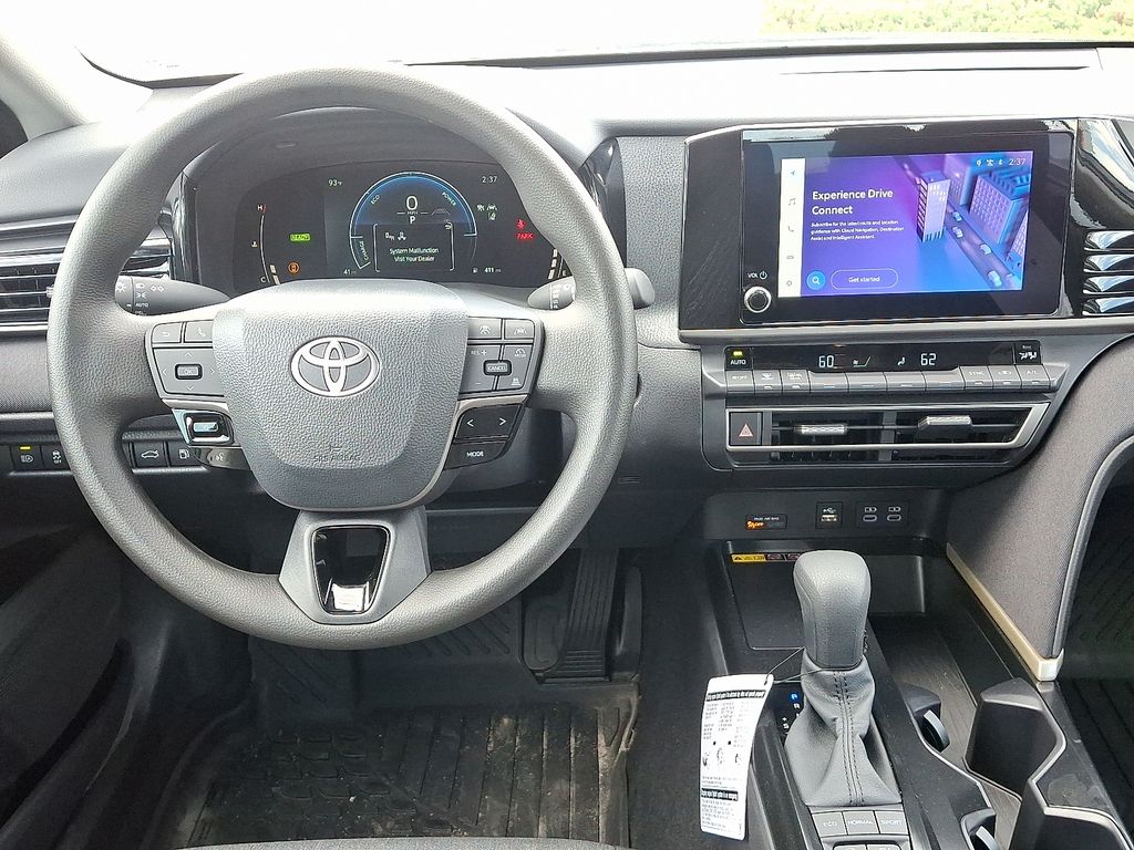 Thumbnail: 2025 Toyota Camry - 11