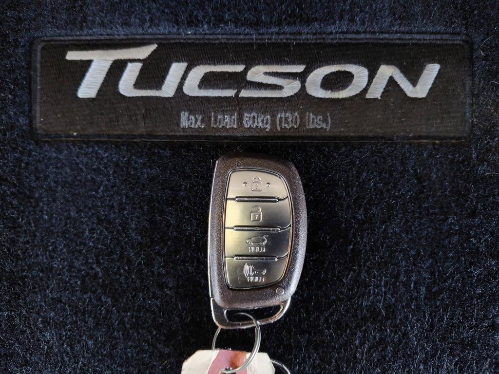 Used Car 2020 Hyundai Tucson  Value For Sale Under $20,000 In Floresville, Texas