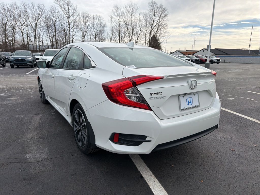 Thumbnail: 2018 Honda Civic - 3