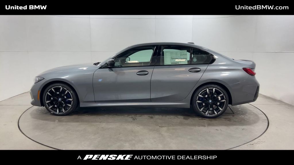 Thumbnail: 2025 BMW 3 Series - 5
