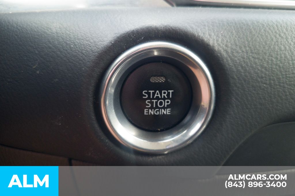 Used 2024 Gray Metallic Mazda 2.5 S Carbon Edition image 15