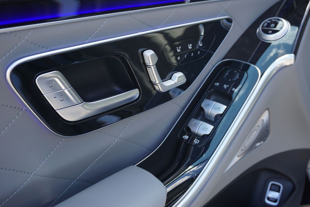 Thumbnail: 2026 Mercedes-Benz S-Class - 22