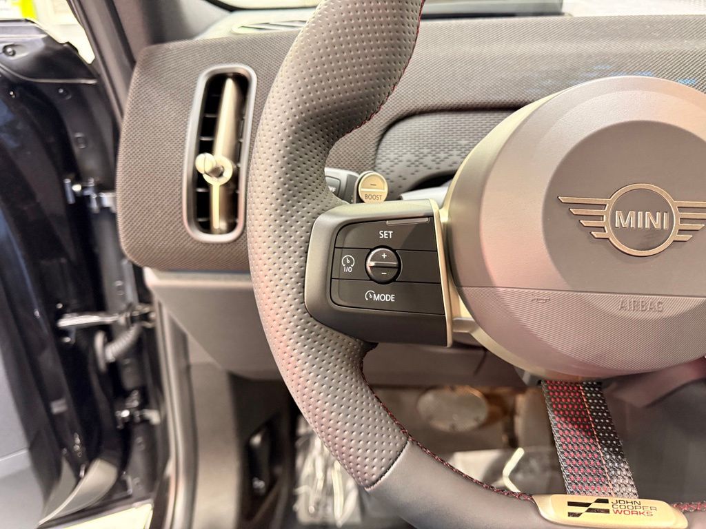 Thumbnail: 2027 MINI Cooper Countryman - 13