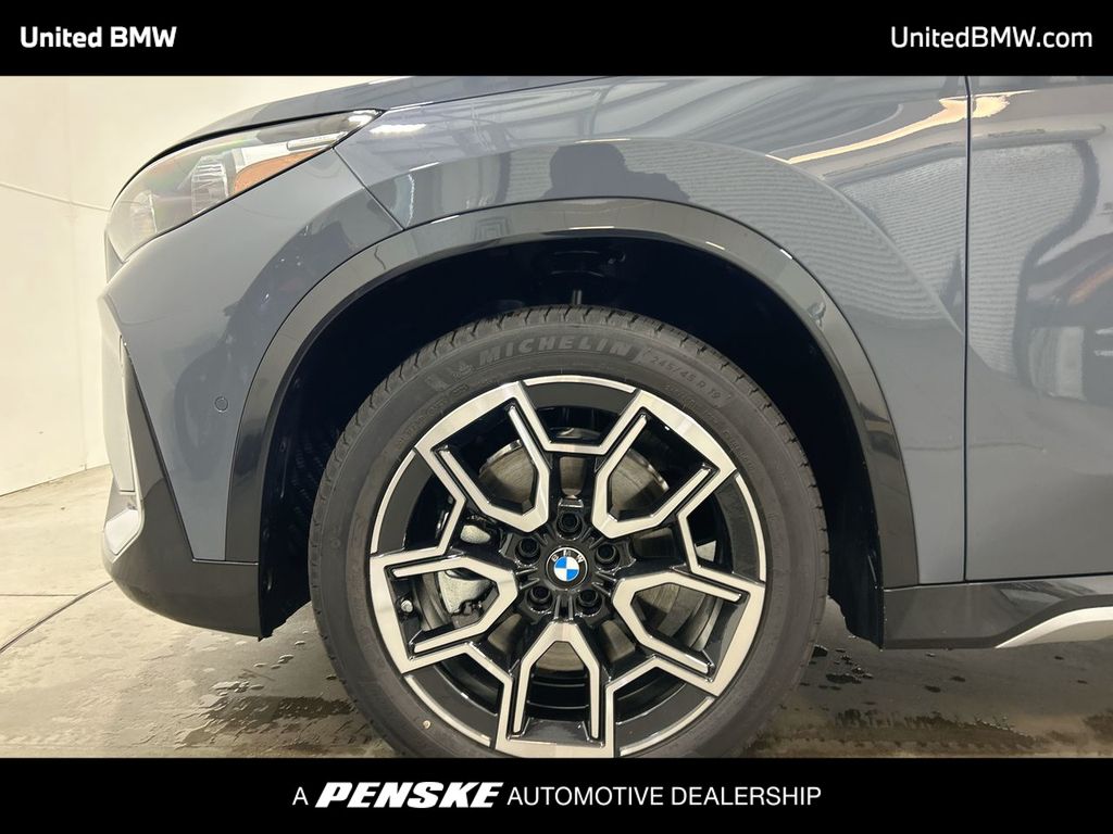 Thumbnail: 2026 BMW X1 - 10