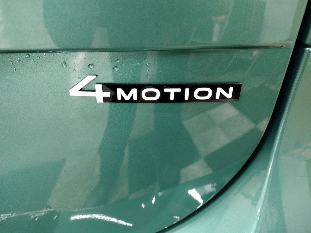 2025 Volkswagen ID. Buzz Pro S Plus