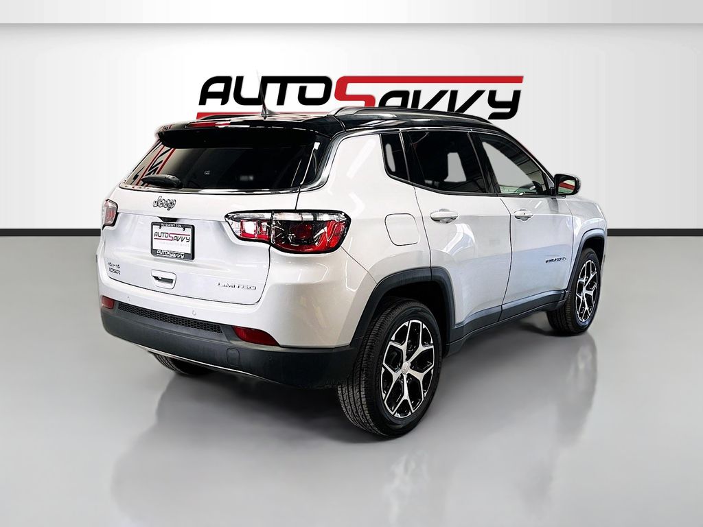 Used 2024 Silver Jeep Limited image 7