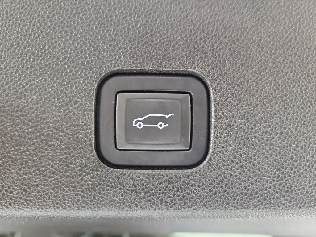 2024 Cadillac XT6 Premium Luxury White at Tom Peacock Cadillac