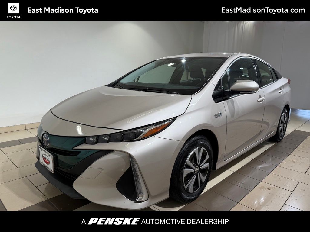 2018 Toyota Prius Prime Plus -
                  Madison, WI