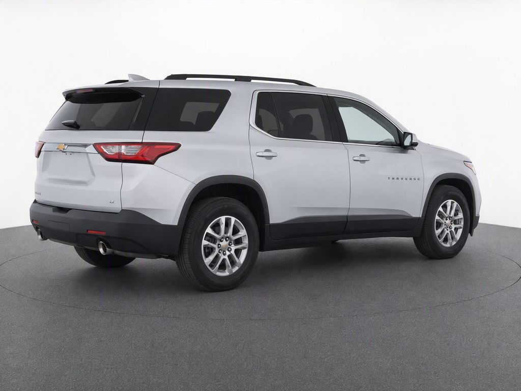 2021 Chevrolet Traverse LT Leather Silver at Klick Lewis Buick Chevrolet