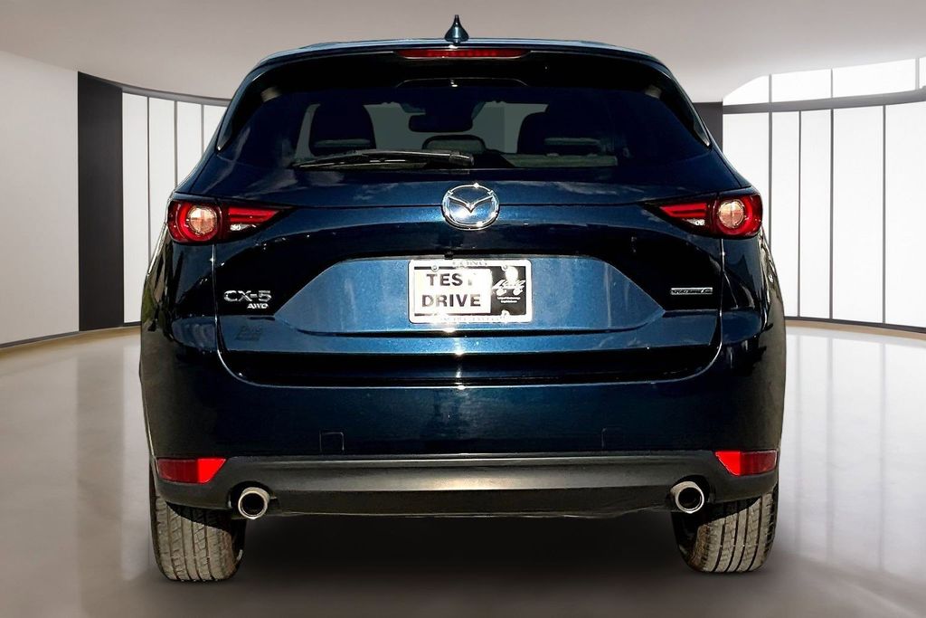 View vehicle photo 4